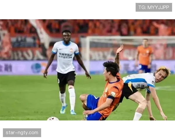 战术犯规判罚逻辑：黄牌、红牌与阻止进攻的界定
